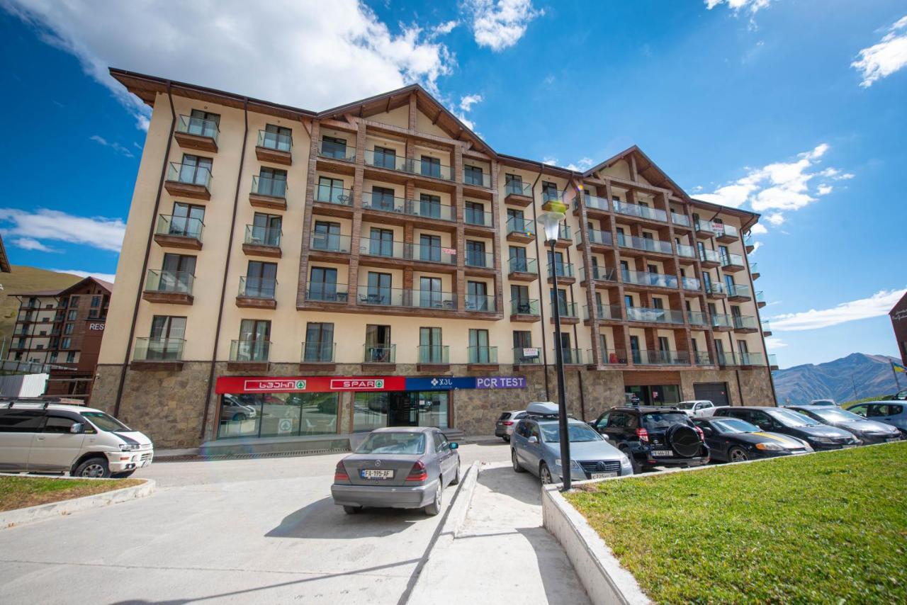 Very Fast Wifi And Own Park Place!! Gudauri Esterno foto